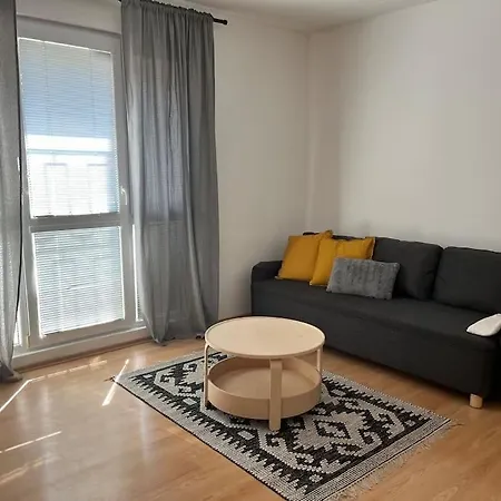 Cute In The Old Town *